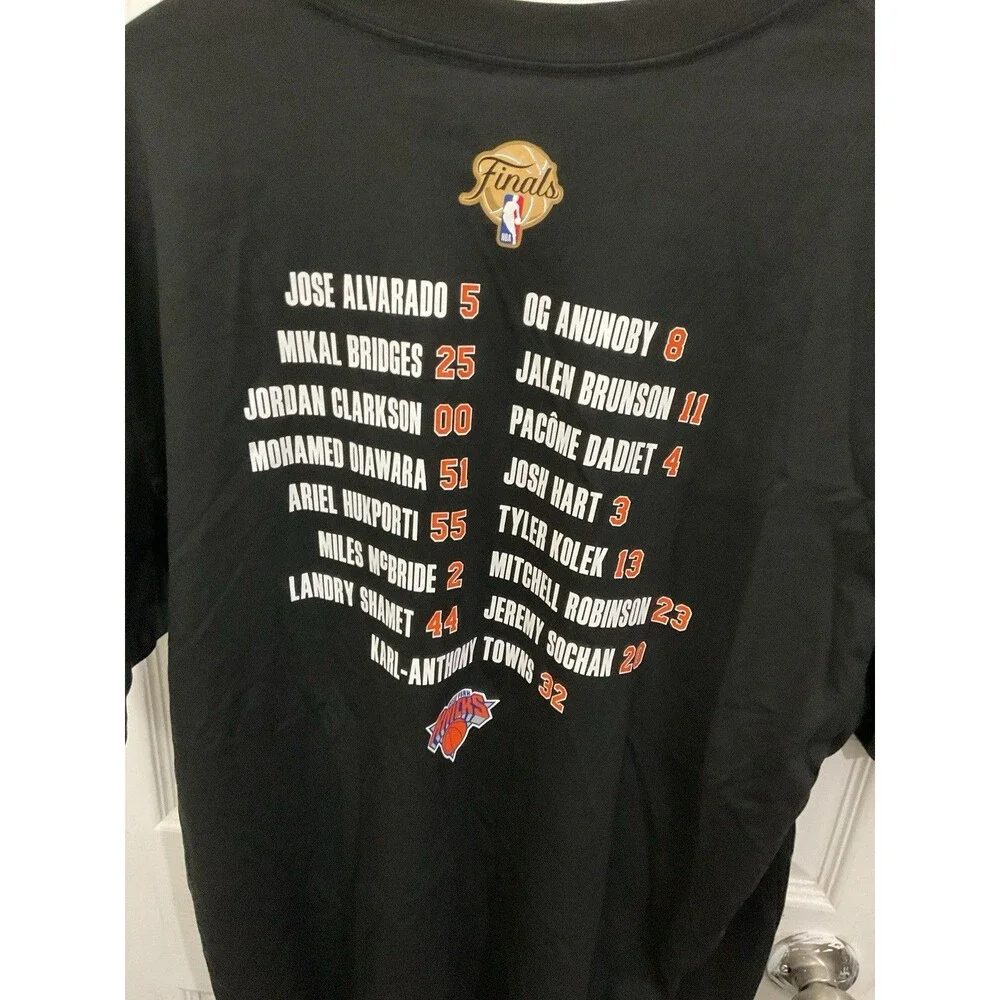 New York Knicks 2026 NBA Champions Always Knicks Roster T-Shirt Size Large New